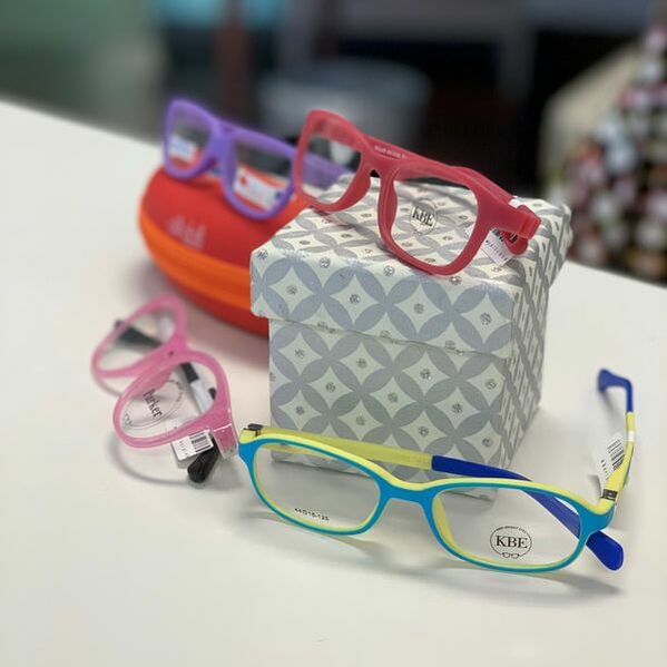 Picture of kids eye wear frames - brands dilli-dalli and Kids Bright Eyes